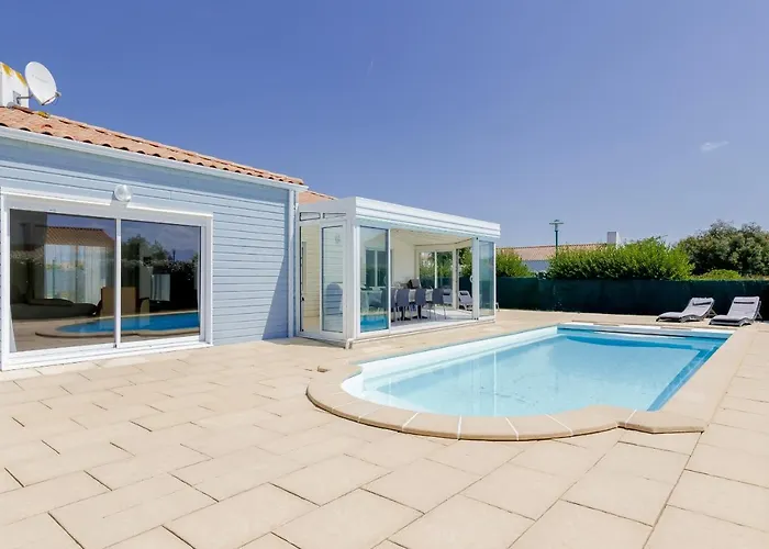 Hébergement de vacances - 6 Personnes, Maison Piscine *